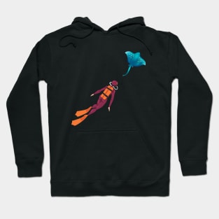 diver observes a stingray, minimalistic graphics for diving addict Hoodie